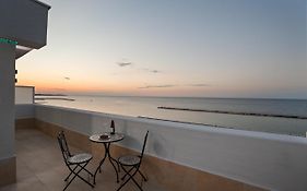 Tramonto Sul Mare Bari Apartment Near The Airport